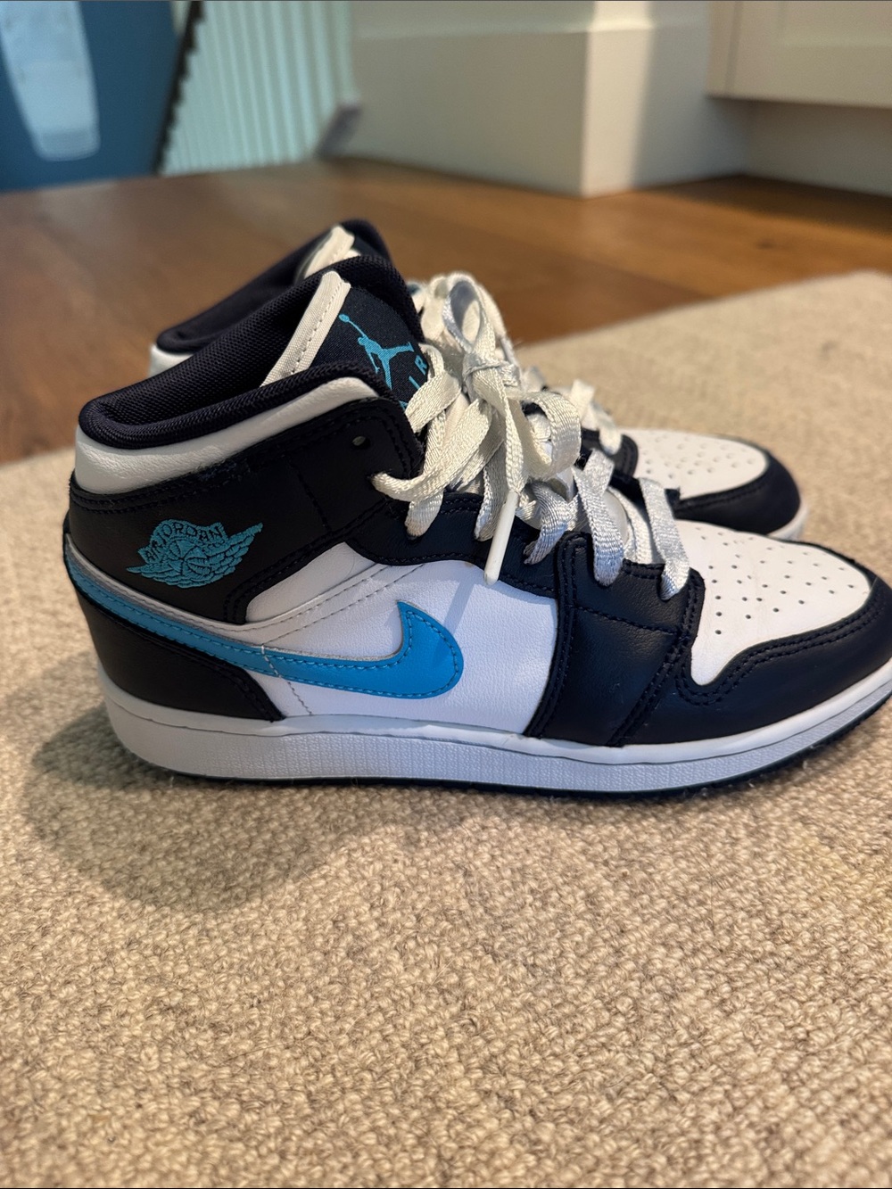 Jordan Kids Navy and White High-Top Sneakers with Teal Jumpman